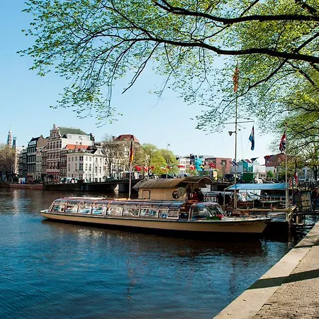 Rembrandt Studio's בית אירוח *