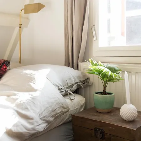 ホームステイ Rembrandt Studio's *